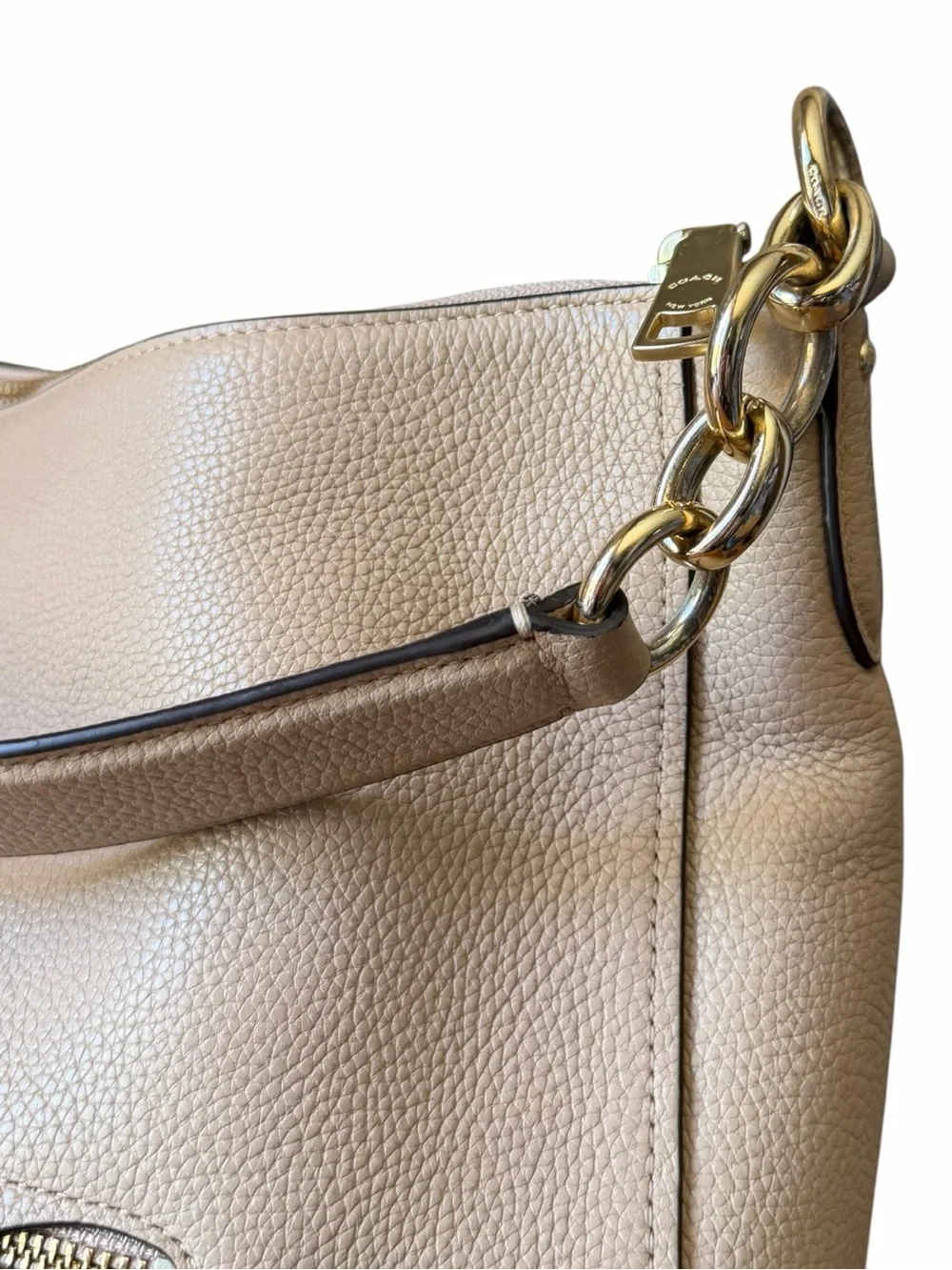 Coach Chelsea Hobo 32 Beechwood Pebbled Leather Shoulder Crossbody Bag